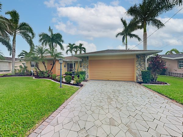 Cape Coral Home 1009774