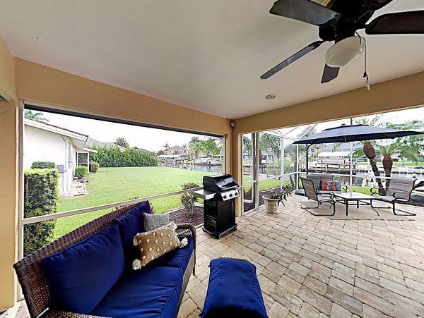 Cape Coral Home 1009774