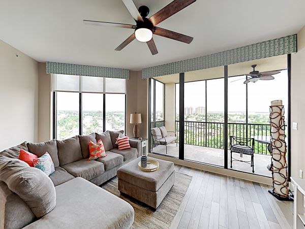 Cape Coral Condo 1009775