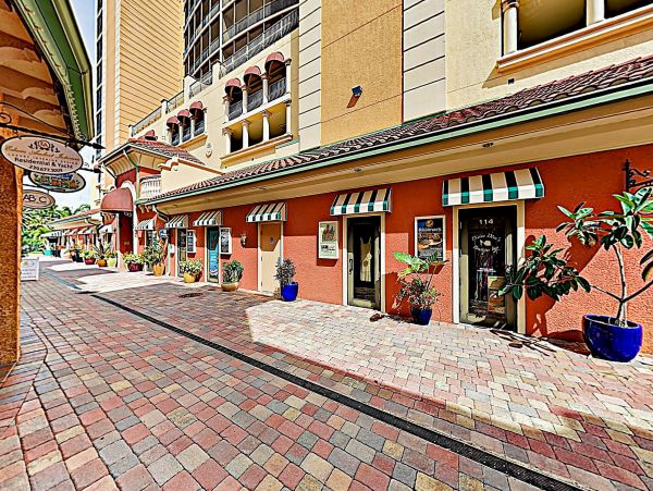 Cape Coral Condo 1009775