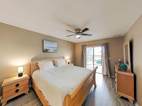 Cape Coral Canalfront 4 Bedroom Villa with Boat Dock