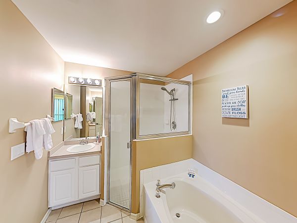 Cape Coral Canalfront 4 Bedroom Villa with Boat Dock