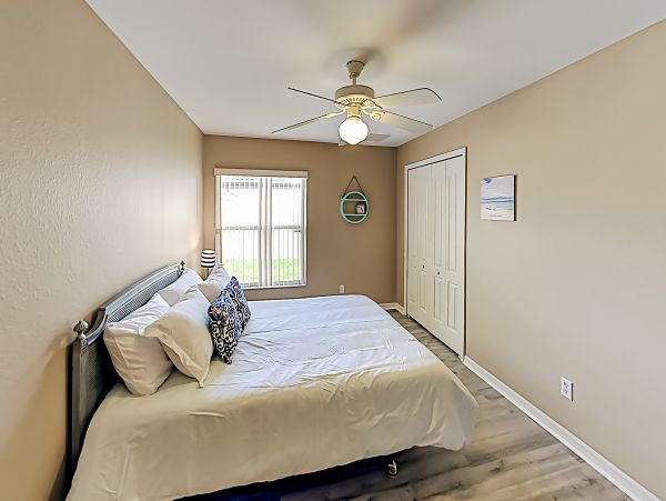 Cape Coral Canalfront 4 Bedroom Villa with Boat Dock