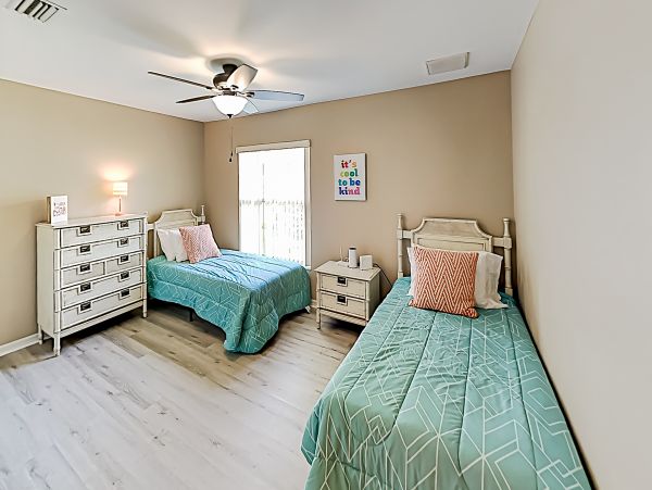Cape Coral Canalfront 4 Bedroom Villa with Boat Dock