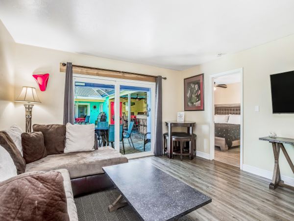 Cape Coral Home 1009777