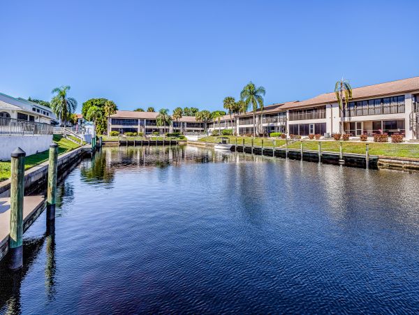 Cape Coral Home 1009777