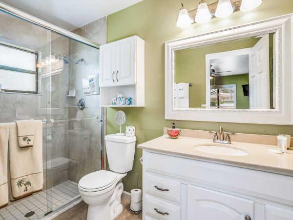 Updated Cape Coral Pool Vacation Home