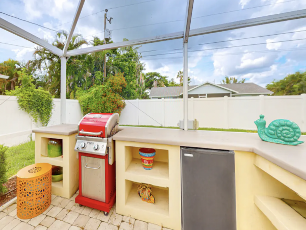 Updated Cape Coral Pool Vacation Home