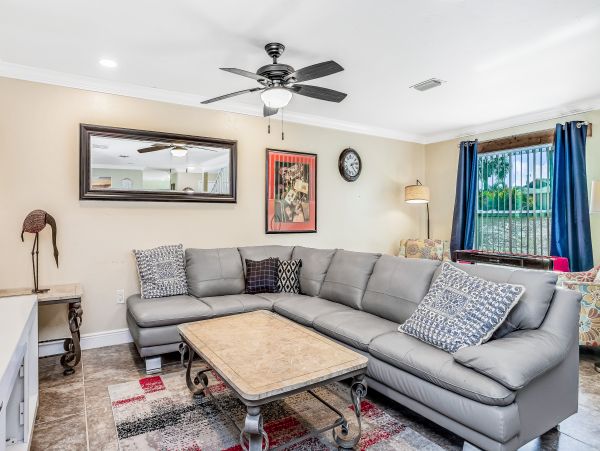 Cape Coral Home 1009782