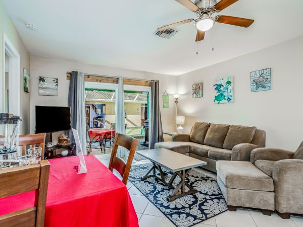 Cape Coral Home 1009784