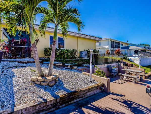 Cape Coral Home 1009784