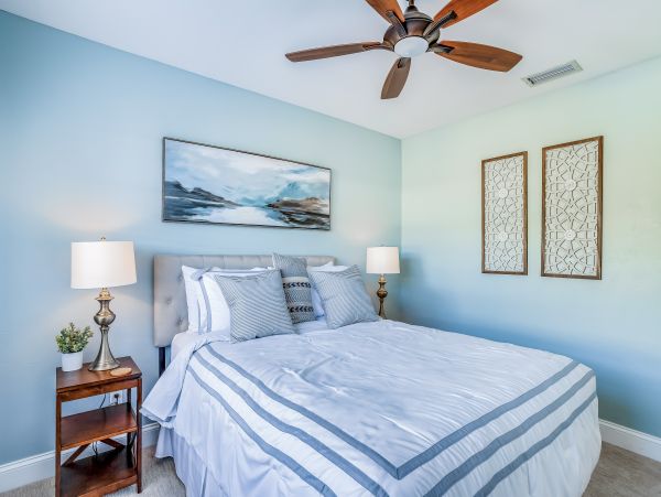 Cape Coral Lake Front 3 Bedroom Home with Pool & Dock