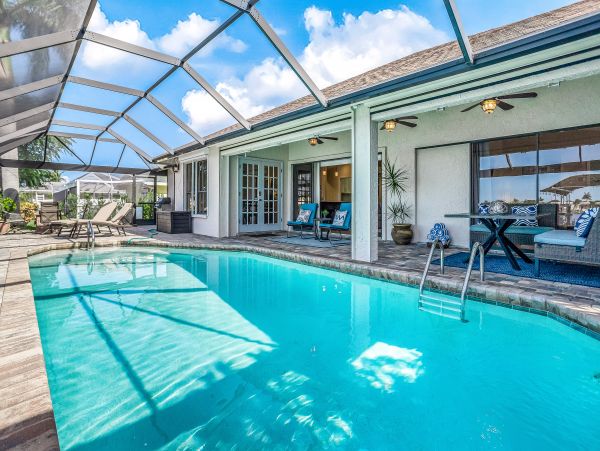 Cape Coral Lake Front 3 Bedroom Home with Pool & Dock