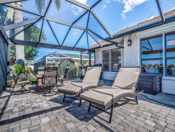 Cape Coral Lake Front 3 Bedroom Home with Pool & Dock