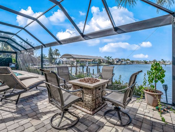 Cape Coral Lake Front 3 Bedroom Home with Pool & Dock