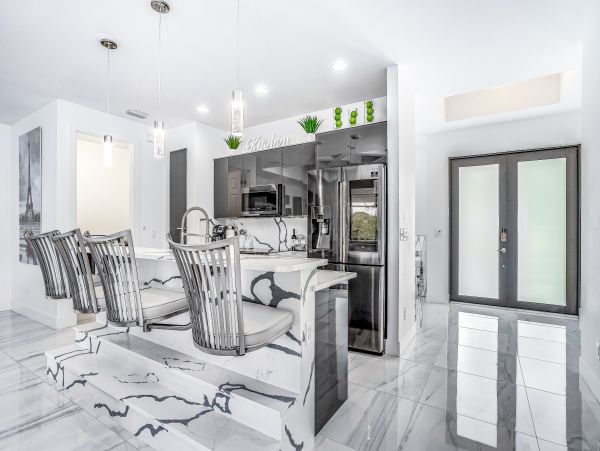 Cape Coral Home 1009786