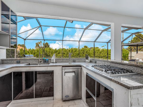 Cape Coral Home 1009786