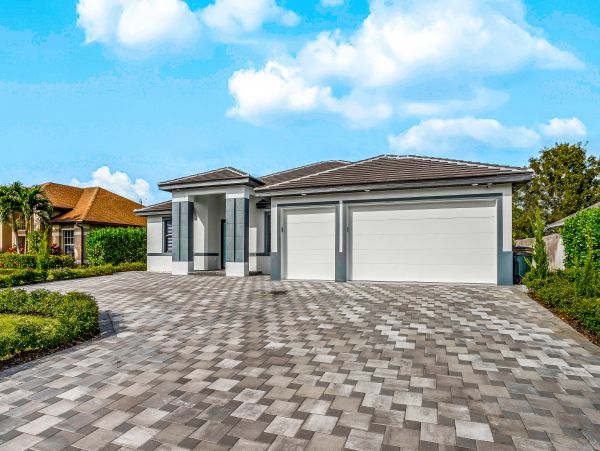 Cape Coral Home 1009786