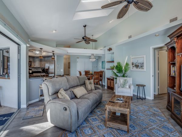 Cape Coral Home 1009787