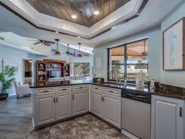 Cape Coral Home 1009787
