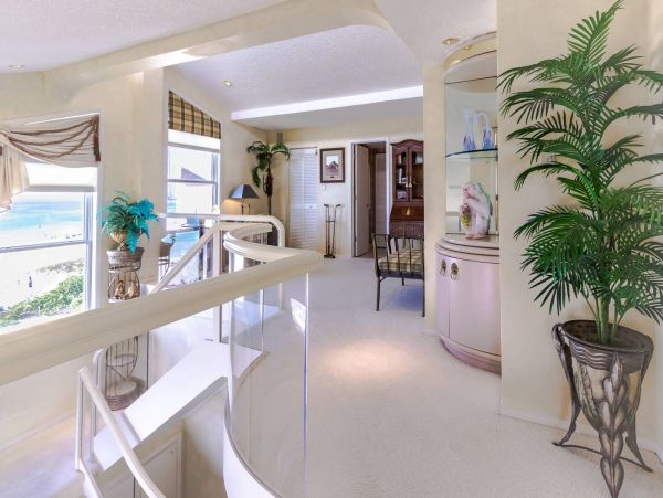 Siesta Key Penthouse on the beach