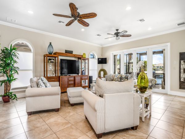Cape Coral Home 1009793