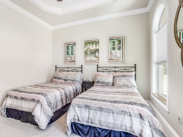 Cape Coral Home 1009793