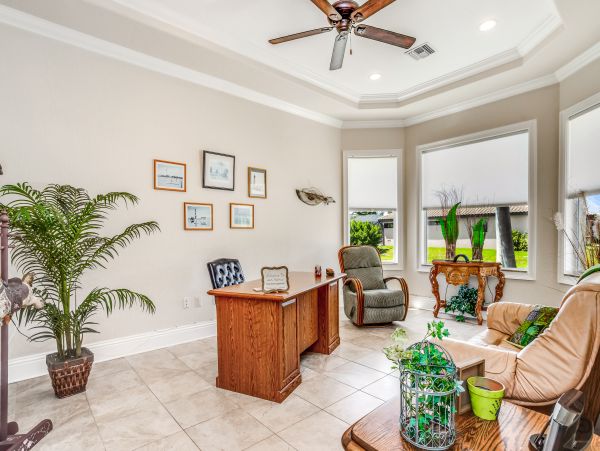 Cape Coral Home 1009793
