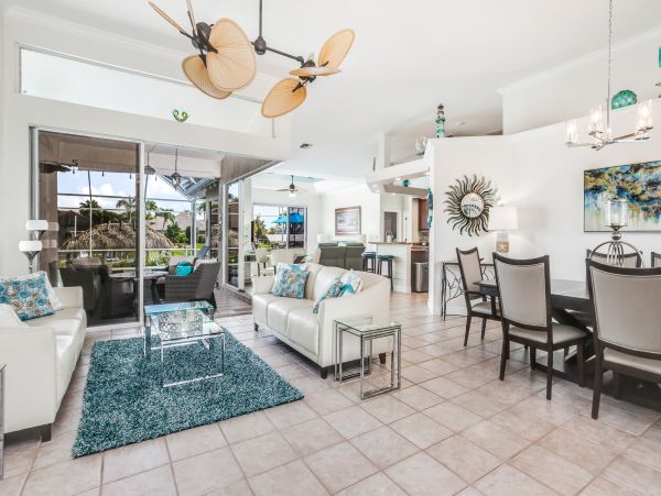 Cape Coral Luxury Vacation Villa