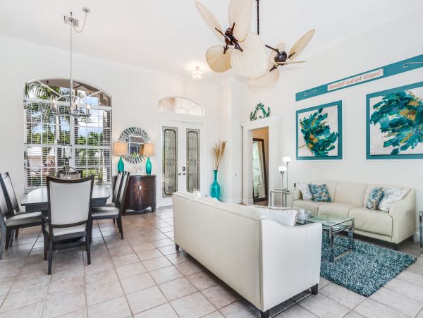 Cape Coral Luxury Vacation Villa