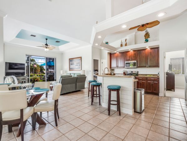 Cape Coral Luxury Vacation Villa