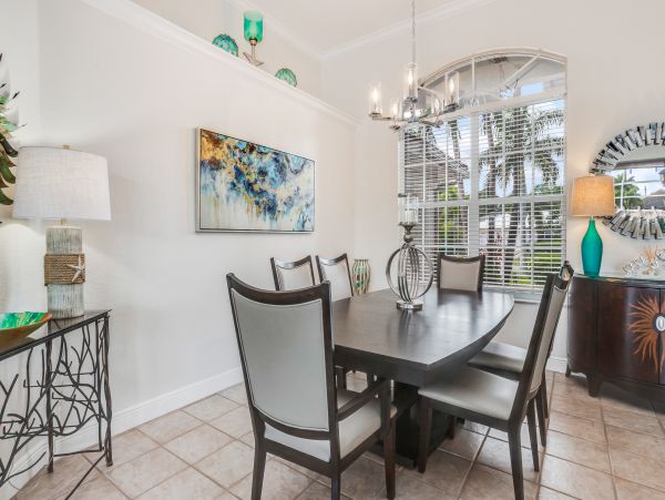Cape Coral Luxury Vacation Villa