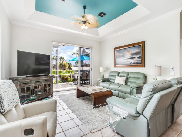 Cape Coral Luxury Vacation Villa