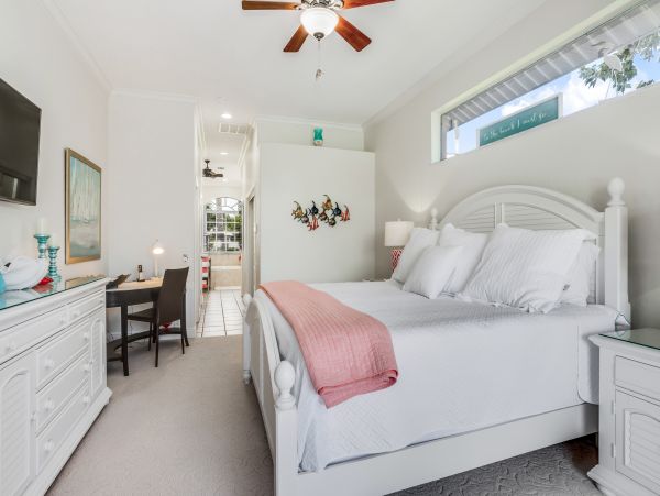 Cape Coral Luxury Vacation Villa