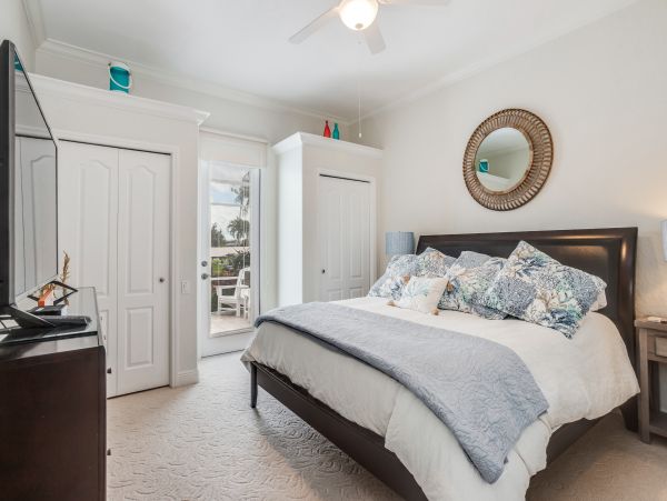 Cape Coral Luxury Vacation Villa