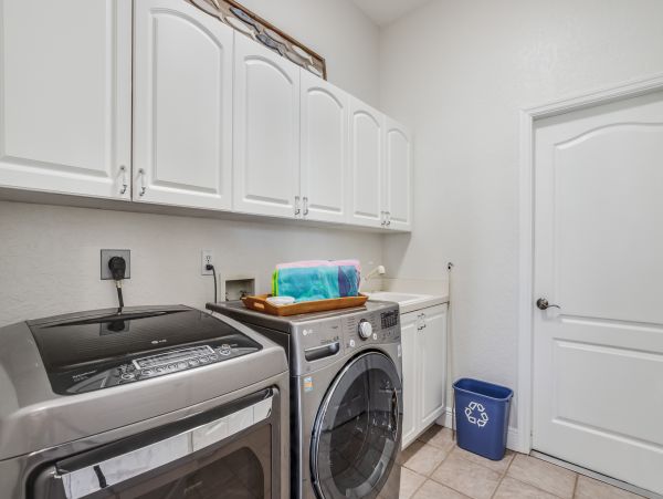 Cape Coral Luxury Vacation Villa