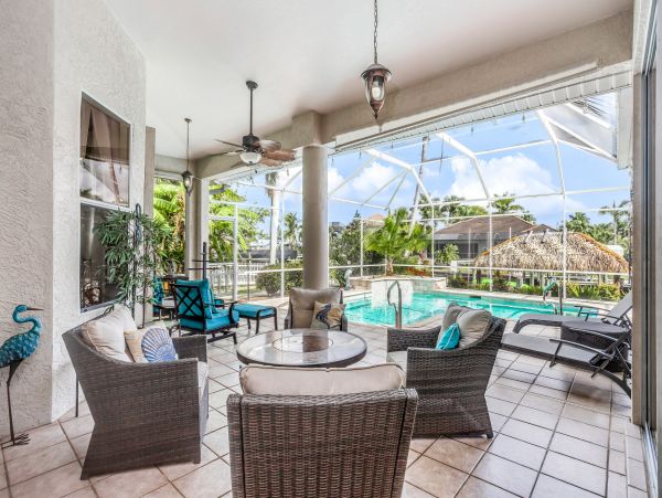 Cape Coral Luxury Vacation Villa
