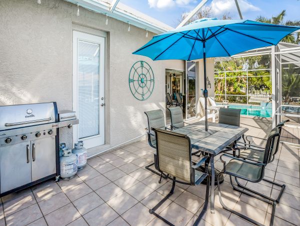 Cape Coral Luxury Vacation Villa