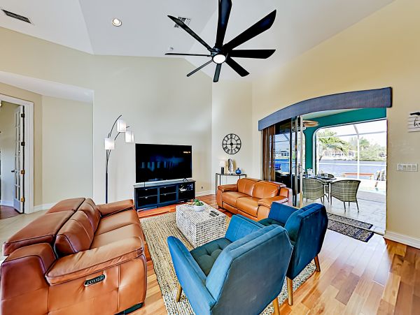 Cape Coral Home 1009796