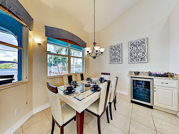 Cape Coral Home 1009796