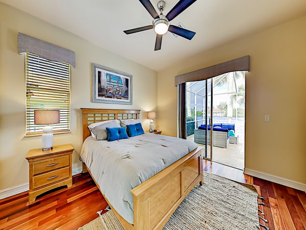 Cape Coral Home 1009796