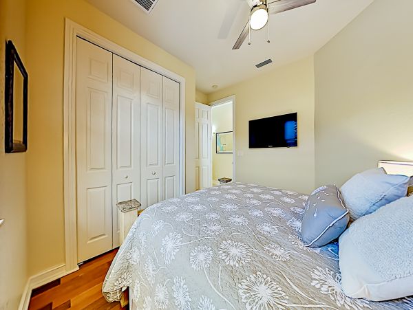 Cape Coral Home 1009796