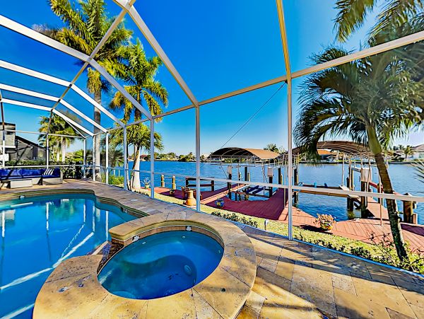 Cape Coral Home 1009796