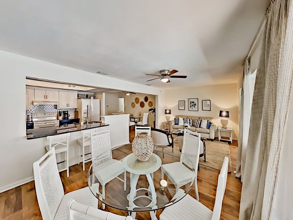 Cape Coral Home 1009797