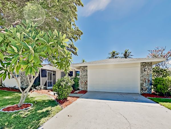 Cape Coral Home 1009797