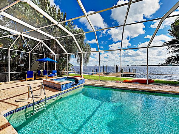Cape Coral Home 1009799