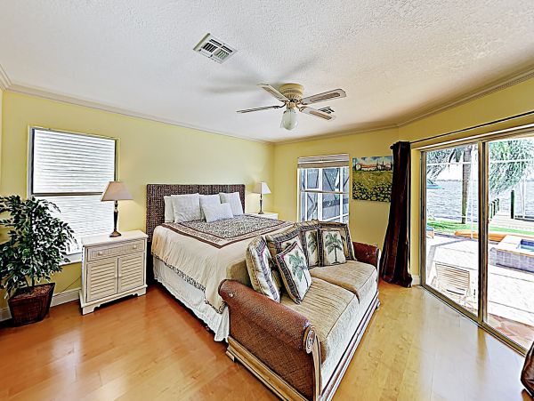 Cape Coral Home 1009799