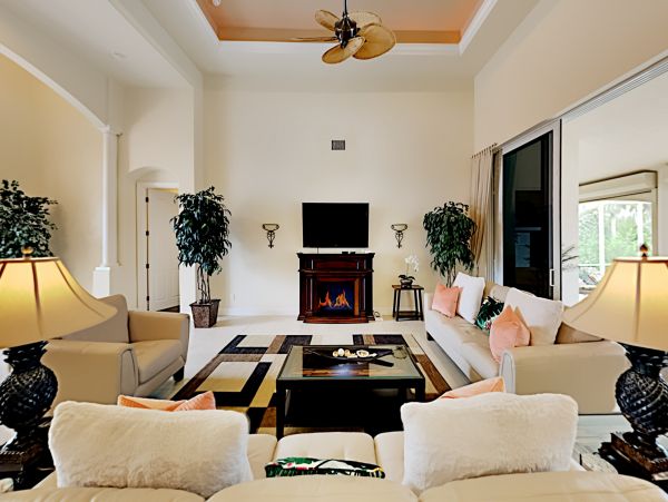 Cape Coral Home 1009800