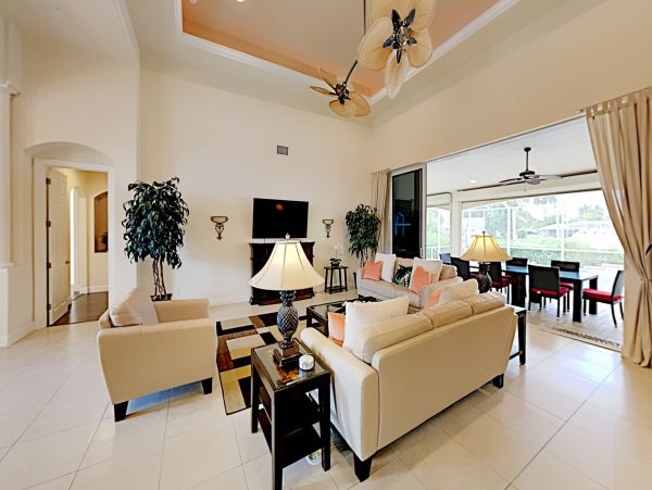 Cape Coral Home 1009800
