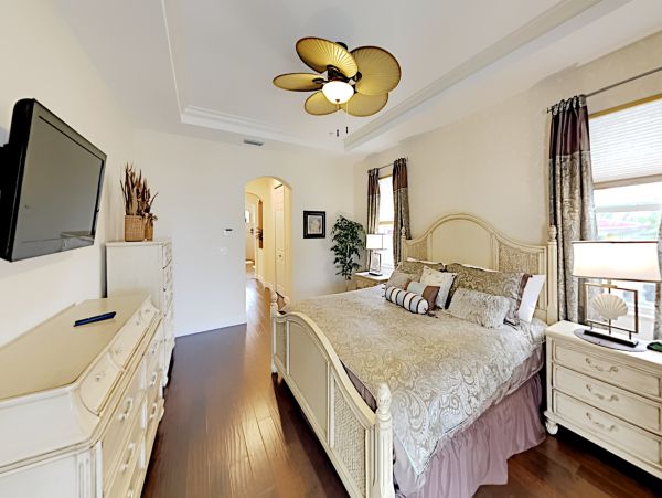 Cape Coral Home 1009800